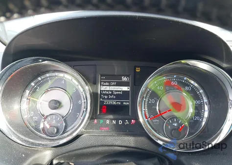 2014 Chrysler Town & Country Touring z USA, uszkodzony, nr VIN 02C4RC1BG2ER21527